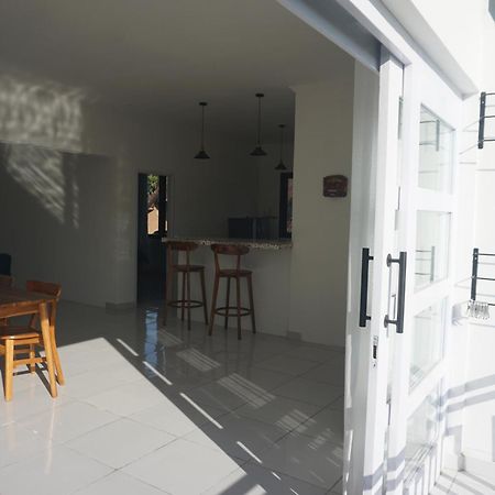 Black Sand Hostel Amed Ngoại thất bức ảnh