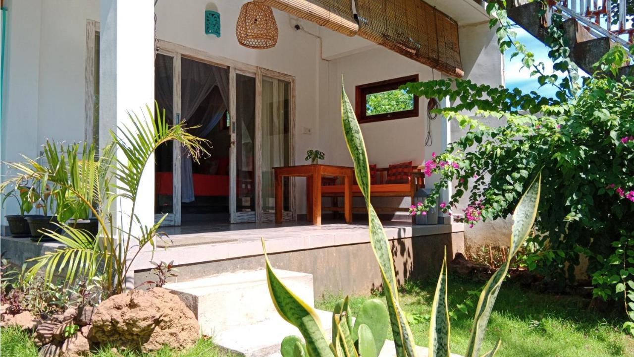Black Sand Hostel Amed Ngoại thất bức ảnh
