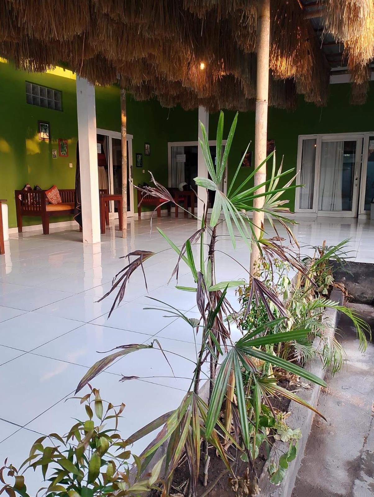 Black Sand Hostel Amed Ngoại thất bức ảnh