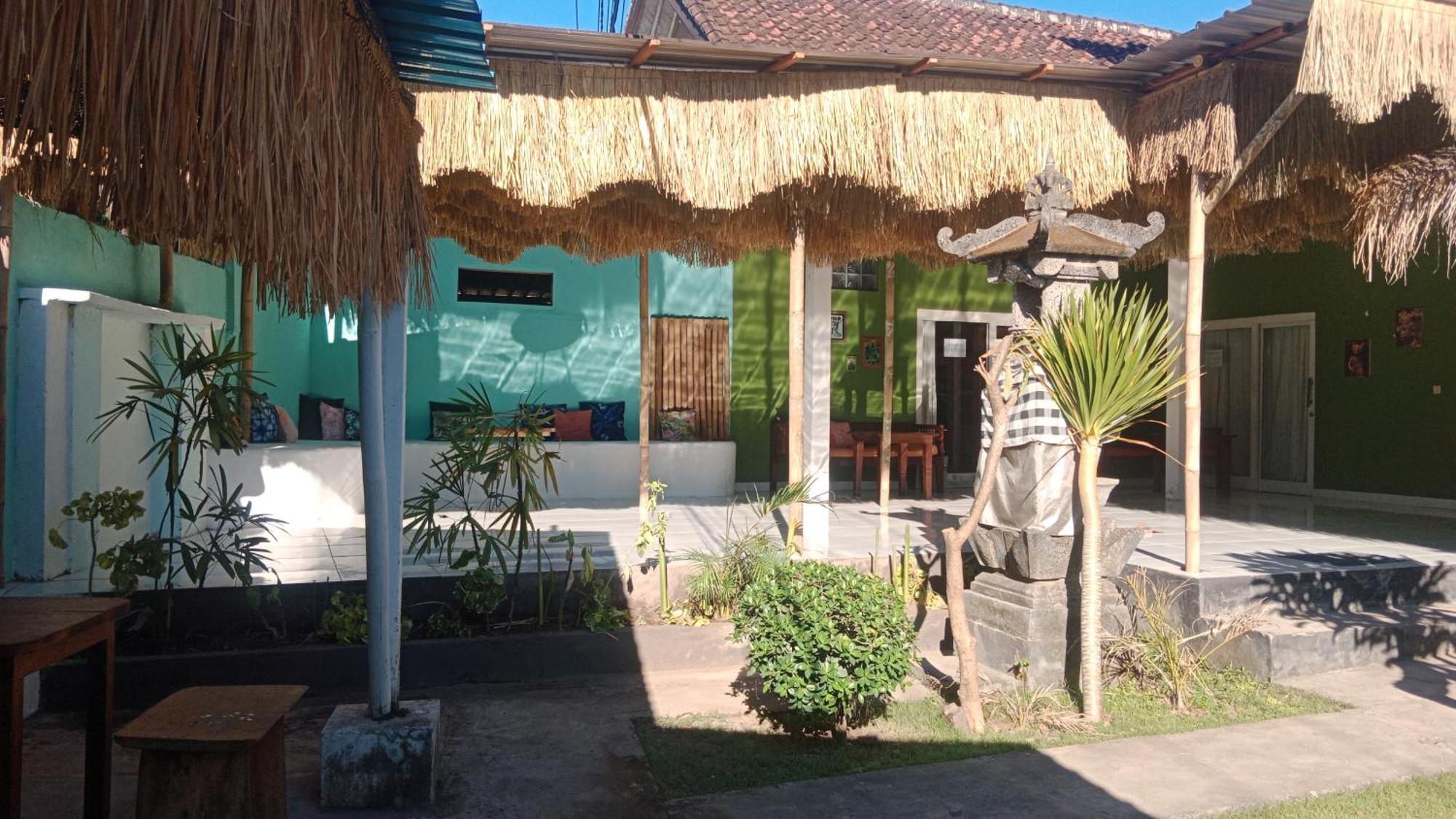 Black Sand Hostel Amed Ngoại thất bức ảnh